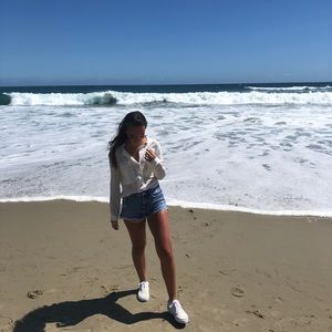 Meet your Posher, Milica